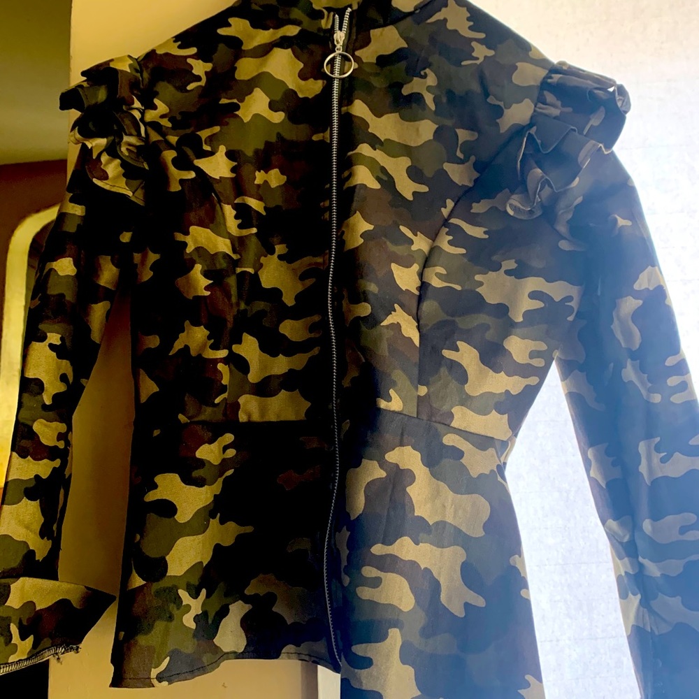 Women army fatigue jacket